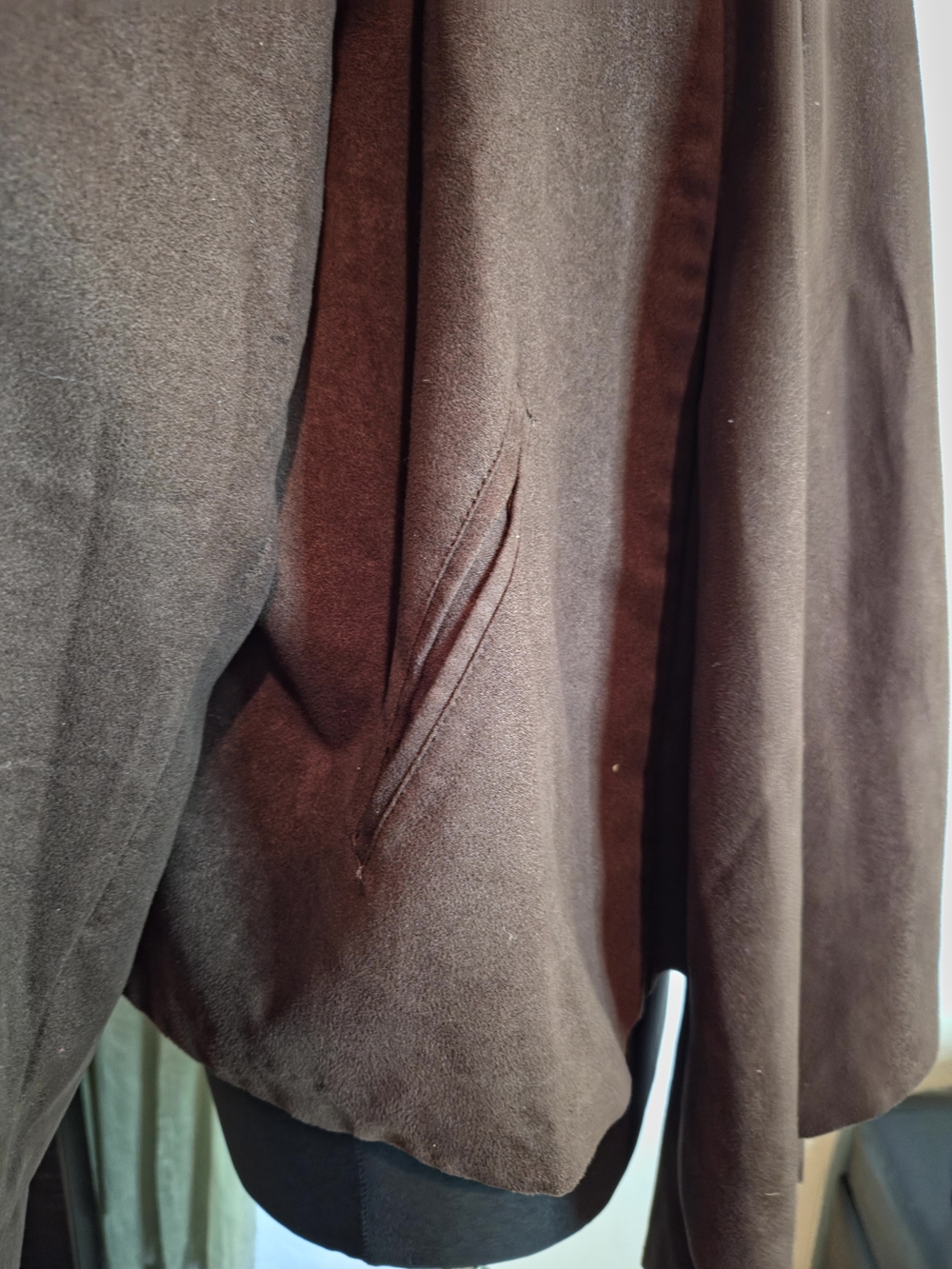Vintage Fashion Bug Chocolate Brown Faux Suede
Drape Front Jacket EUC #0405 - Picture 6 of 9